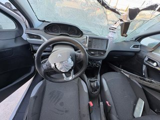 C1173 DESPIECE COMPLETO PEUGEOT 208 2014 1.6 HDI