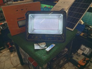 Lampione solare esterno A.M.C. 2000W
