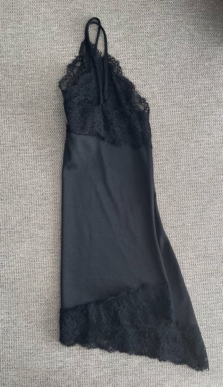 Vestido lencero H&M encaje negro Talla S