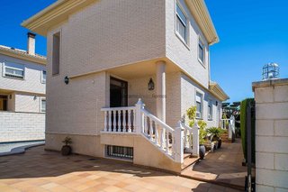 Casa en venta en Plaza Castelar - Mercado Central en Elda