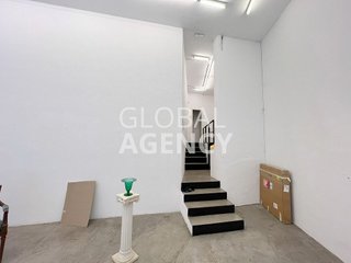 Local comercial en alquiler en Cortes - Huertas en Madrid