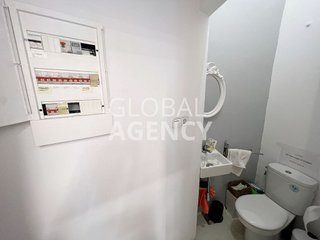 Local comercial en alquiler en Cortes - Huertas en Madrid
