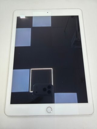 iPad IPad Pro 9 7 A1674 32Gb
