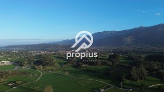 Terreno en venta en Celorio-Poó-Parres en Llanes