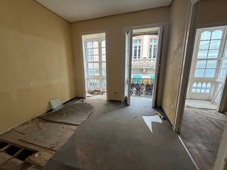 Piso en venta en Centro en Ferrol