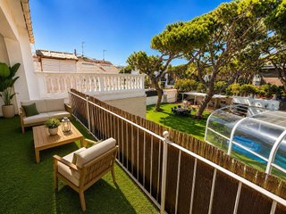 Chalet en alquiler en La Pineda en Castelldefels