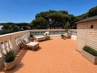 Chalet en alquiler en La Pineda en Castelldefels