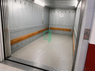 Garaje en venta en Centre en Badalona