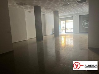 Local comercial en alquiler en Centro en Murcia