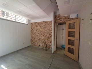 Local comercial en alquiler en Pumarín en Gijón