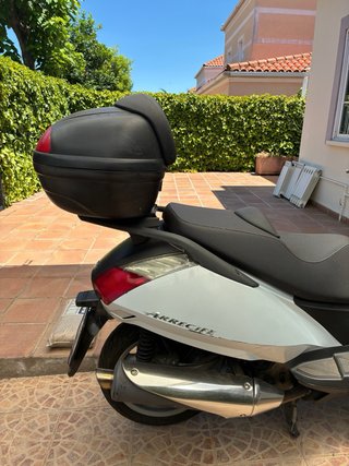 Aprilia Arrecife 500 Maxi Scooter