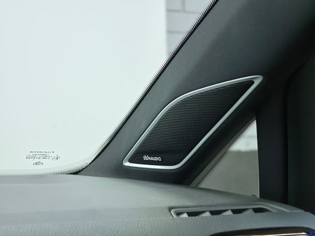 Volkswagen Golf 2019, foto 19