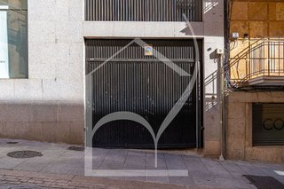 Garaje en venta en Centro en Salamanca