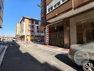 Garaje en venta en Delicias en Valladolid