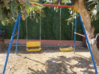 Columpio infantil para jardín