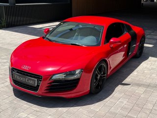 Audi R8 Audi R8 4.2 FSI V8 quattro R tronic