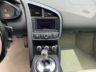 Audi R8 Audi R8 4.2 FSI V8 quattro R tronic