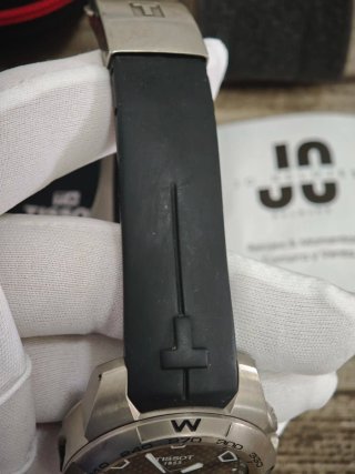 Tissot T-Touch Expert Titanium T013.420.44.2