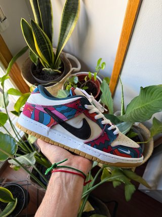 Nike SB Dunk Low Parra