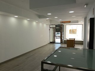 Local comercial en alquiler en Valleaguado - La Cañada en Coslada