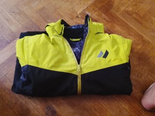 Cazadora deportiva bicolor