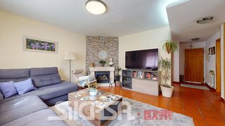 Casa adosada en venta en Parla Este en Parla