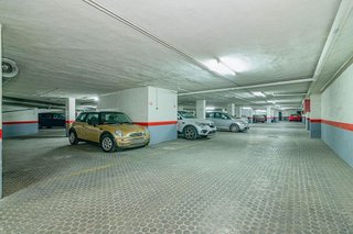Garaje en venta en Centro - Sagrario en Granada
