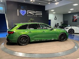 Audi A4 RS4 Avant