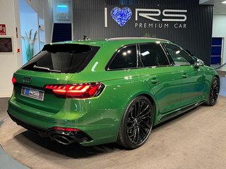 Audi A4 RS4 Avant