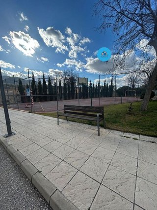 Casa adosada en alquiler en Puente Tablas - Puente Nuevo - Cerro Molina en Jaén