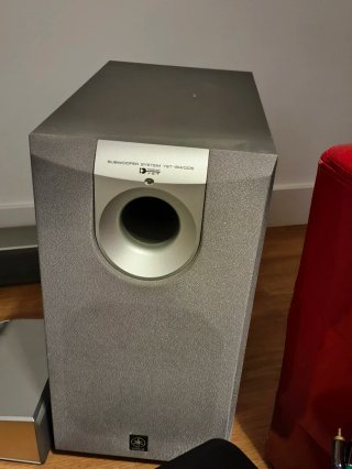 Yamaha RX-V430RDS AV Receiver + Altavoces 5.1
