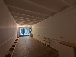 Local comercial en alquiler en El Putxet i el Farró en Barcelona