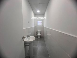 Edificio en alquiler en Barrio de la Estación en Coslada