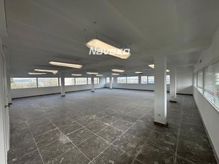 Edificio en alquiler en Barrio de la Estación en Coslada