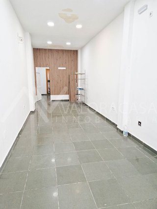 Local comercial en alquiler en La Unión - Cruz de Humilladero - Los Tilos en Málaga