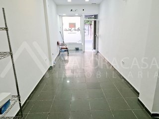 Local comercial en alquiler en La Unión - Cruz de Humilladero - Los Tilos en Málaga