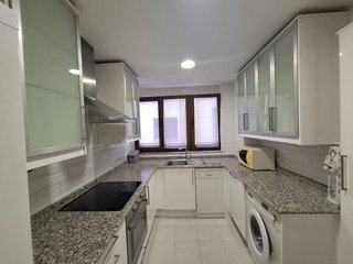 Piso en alquiler en Centro en Gijón