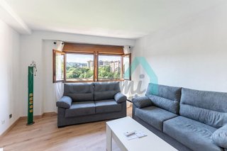 Piso en alquiler en Tenderina Alta - Fozaneldi en Oviedo