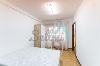 Piso en alquiler en Tenderina Alta - Fozaneldi en Oviedo