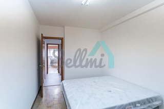 Piso en alquiler en Tenderina Alta - Fozaneldi en Oviedo
