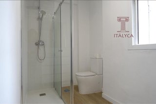 Piso en alquiler en Los Remedios en Sevilla