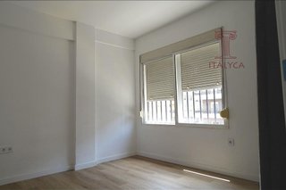 Piso en alquiler en Los Remedios en Sevilla