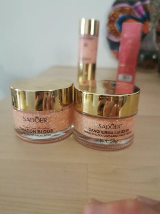 Sadoer Dragon Blood 2Cremas y 2 Serum