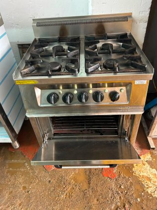 Cocina industrial Ozti 4 fuegos con horno
