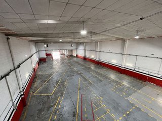 Nave industrial en alquiler en La Marina del Prat Vermell en Barcelona