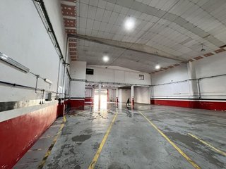 Nave industrial en alquiler en La Marina del Prat Vermell en Barcelona