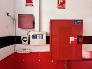 Nave industrial en alquiler en La Marina del Prat Vermell en Barcelona