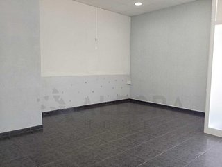 Local comercial en alquiler en Virgen del Mar - Zona Mercadona en Rota
