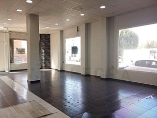 Local comercial en alquiler en Virgen del Mar - Zona Mercadona en Rota