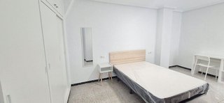 Piso en alquiler en El Raval - Portes Encarnades en Elche